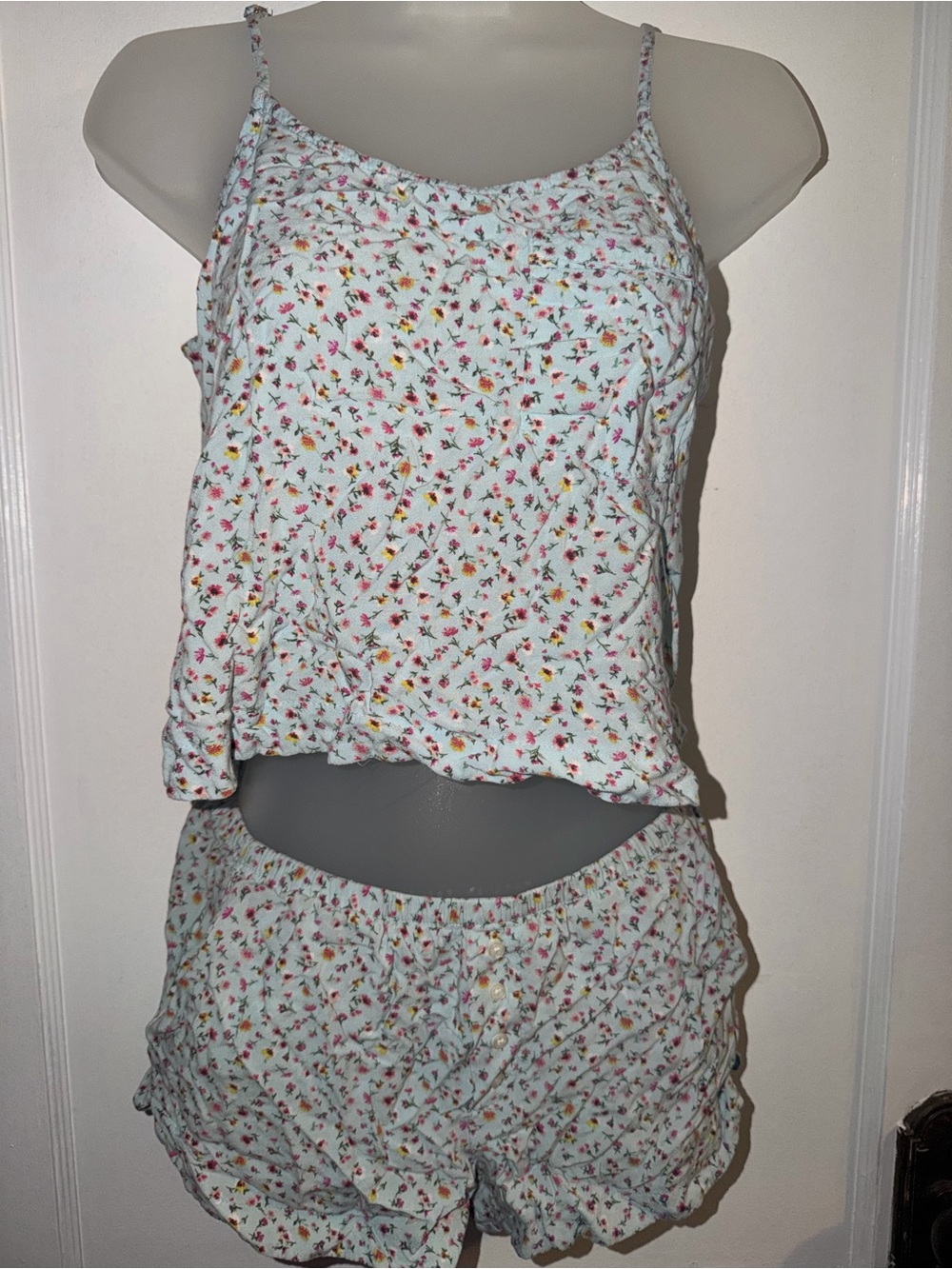 Forever 21 Baby Blue Floral Cami & Shorts Set - Picture 1 of 2